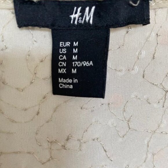 H and M Ivory Sequin Short Sleeve Boxy Blouse Top Medium - Picture 14 of 16